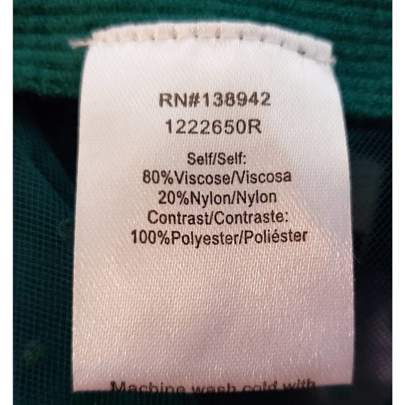 On 12th size X small green crop top - Picture 4 of 4